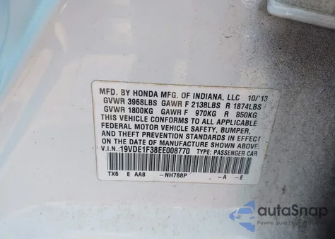 2014 Acura Ilx 2.0L z USA, uszkodzony, nr VIN 19VDE1F38EE008770